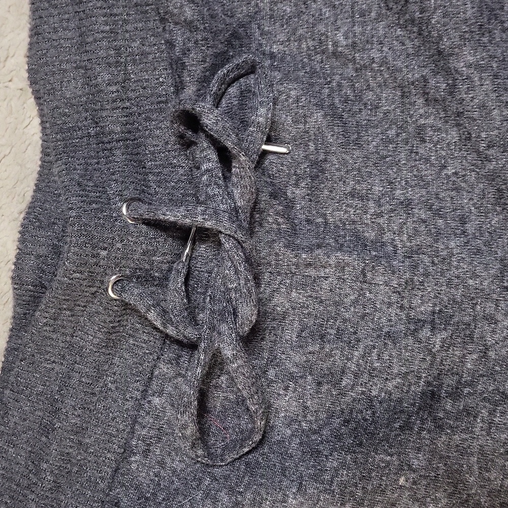 Pants - Picture 2 of 5
